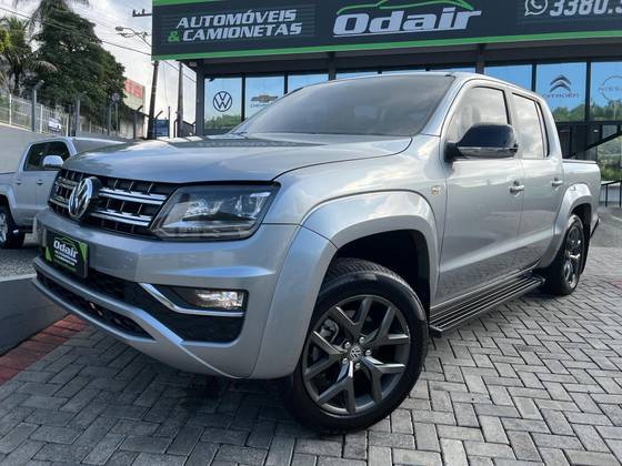 VOLKSWAGEN AMAROK 3.0 V6 TDI DIESEL HIGHLINE CD 4MOTION AUTOMÁTICO VOLKSWAGEN AMAROK 3.0 V6 TDI DIESEL HIGHLINE CD 4MOTION AUTOMÁTICO